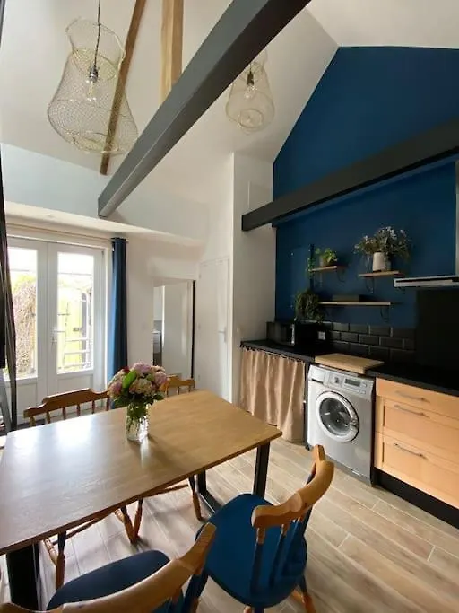 Maisonnette,100M Mer, Proche St Malo/Cancale, Wifi Saint-Benoit-des-Ondes 0*,  France
